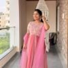 Mrunal Thakur trending outfit